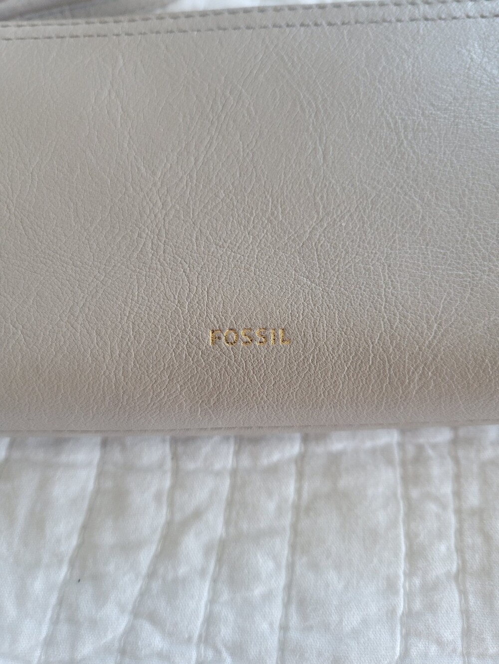NWT Fossil Women's Logan RFID Zip-Around Wristlet Wallet in Stone - Picture 5 of 9